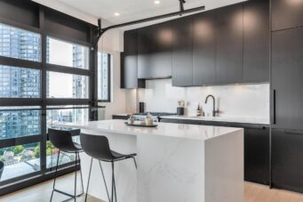#703 - 546 Beatty Street